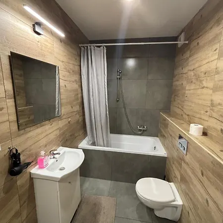 Holdek Ceglana Apartmán *