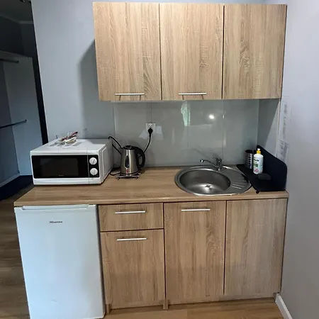 Holdek Ceglana * Katowice