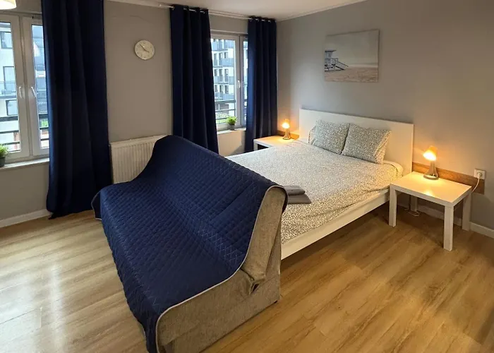 Holdek Ceglana * Katovice