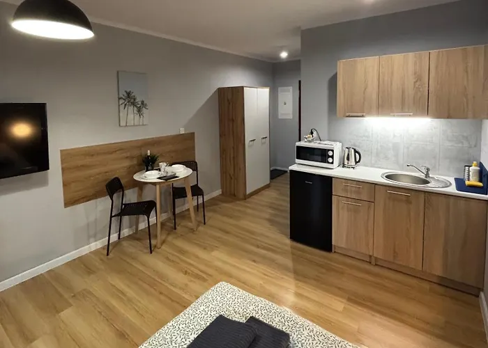 Holdek Ceglana * Katowice